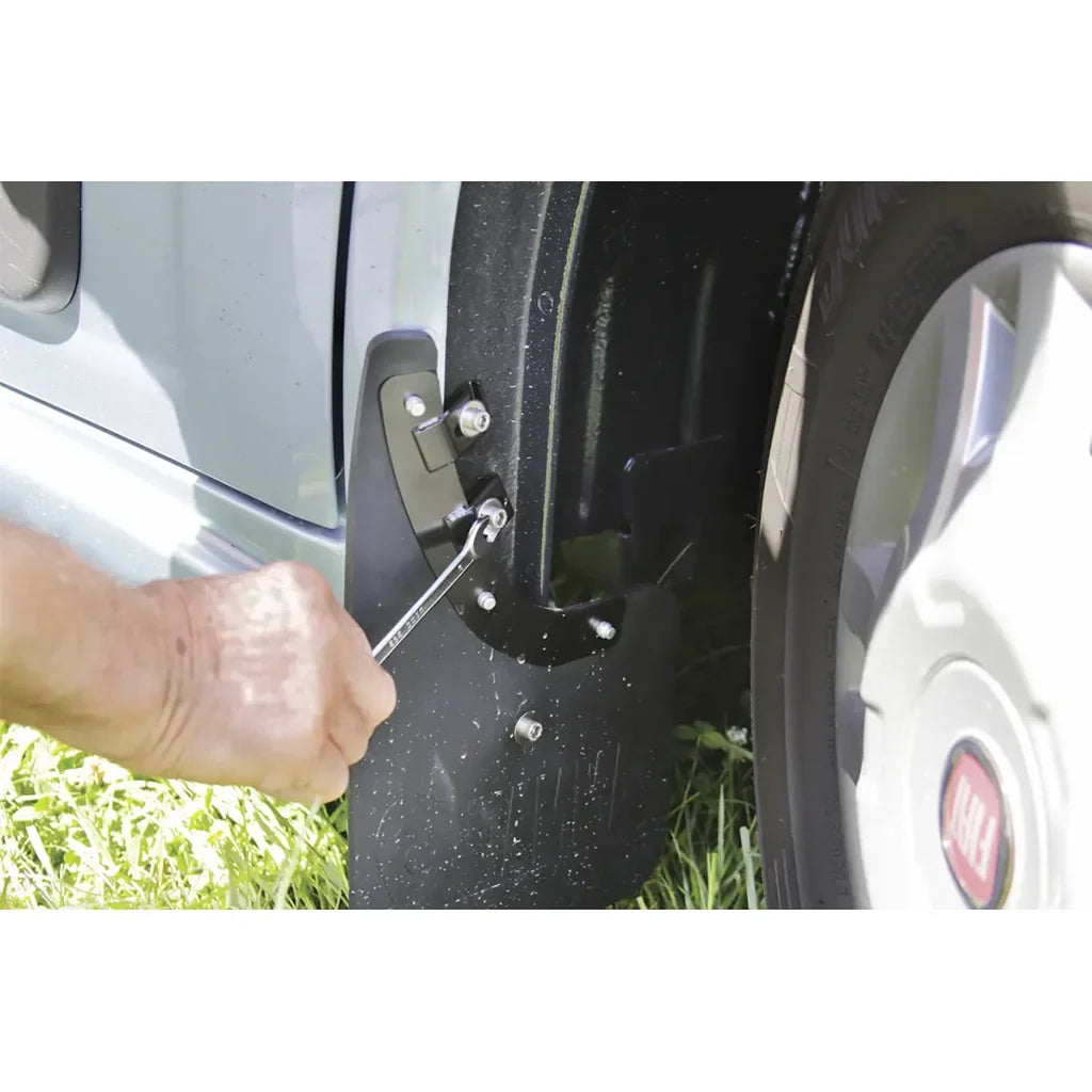 Fiamma Kit For Mud Flap 4pcs For 06606-01-+